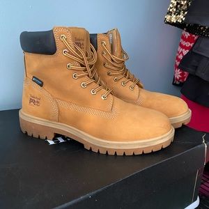 Women’s timberland steel toe boots size 8.5